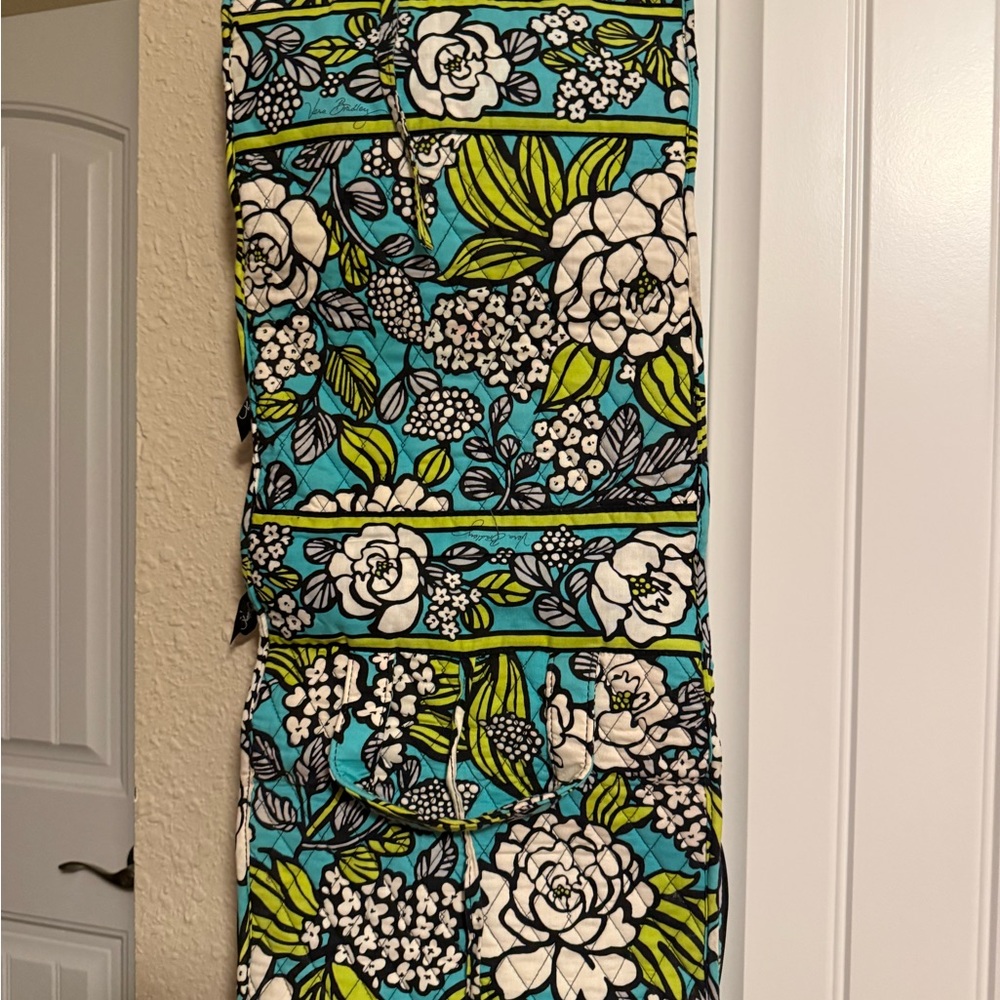 Vera Bradley Blue and Green Floral Travel Bag - Picture 2 of 5